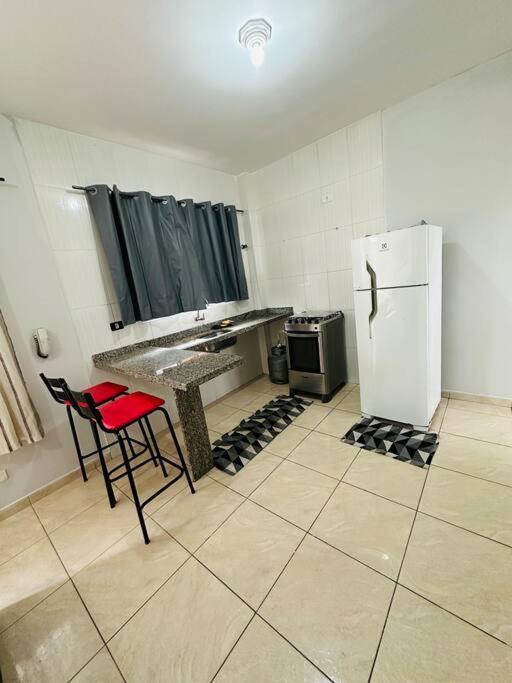 Apartamento Apto Zona Norte Sp, Espaco Mobiliado - Cod 06 *